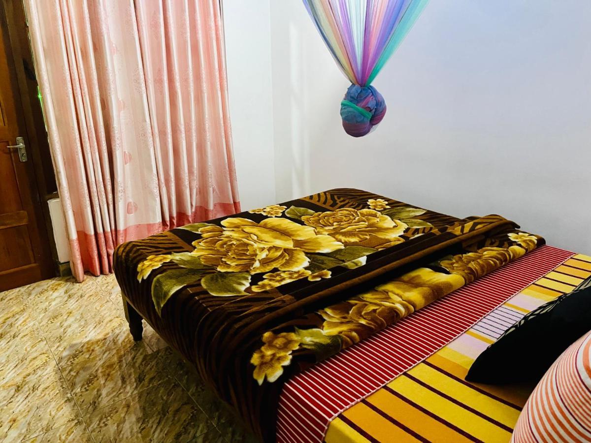 Hotel Grand Adamspeak Nallathanniya Esterno foto