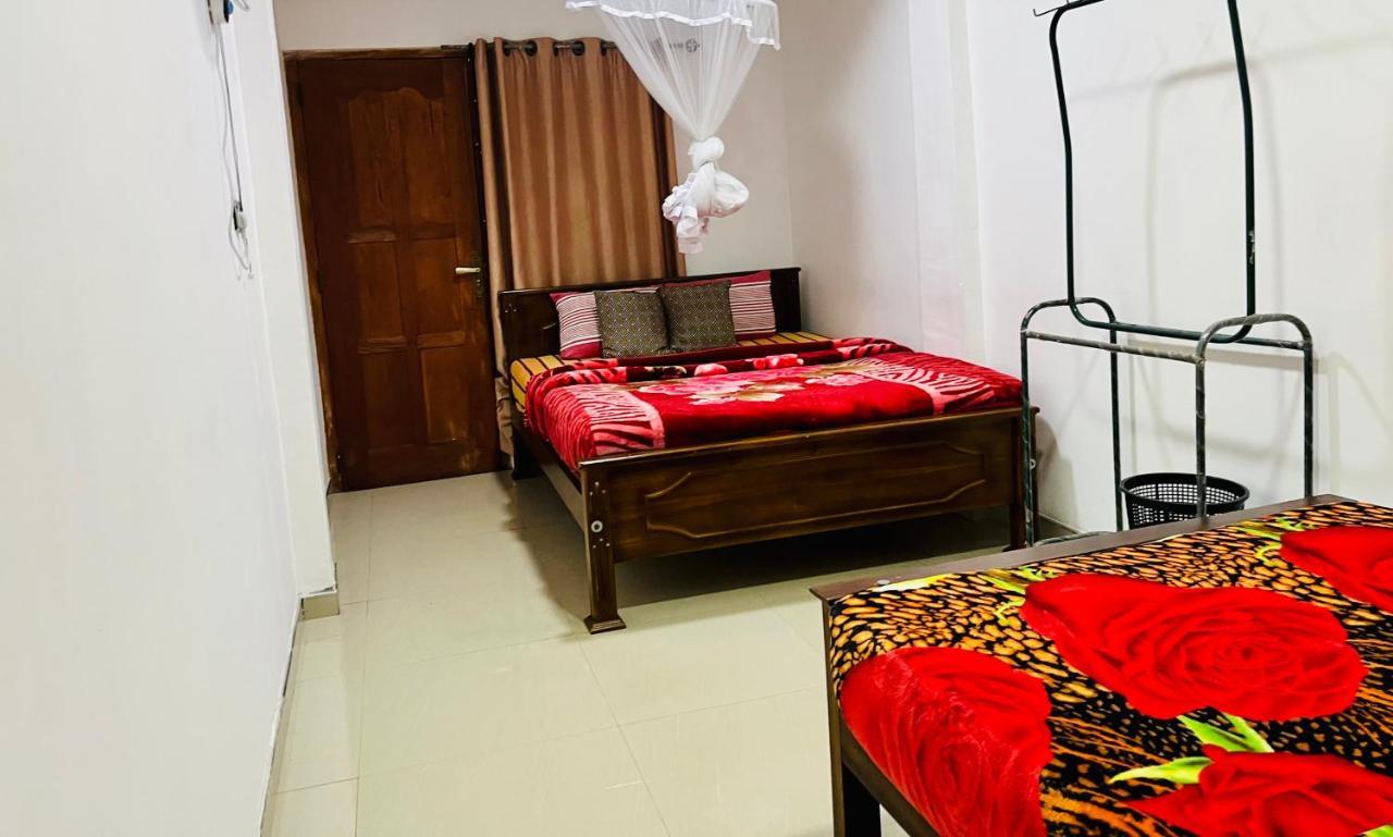 Hotel Grand Adamspeak Nallathanniya Esterno foto