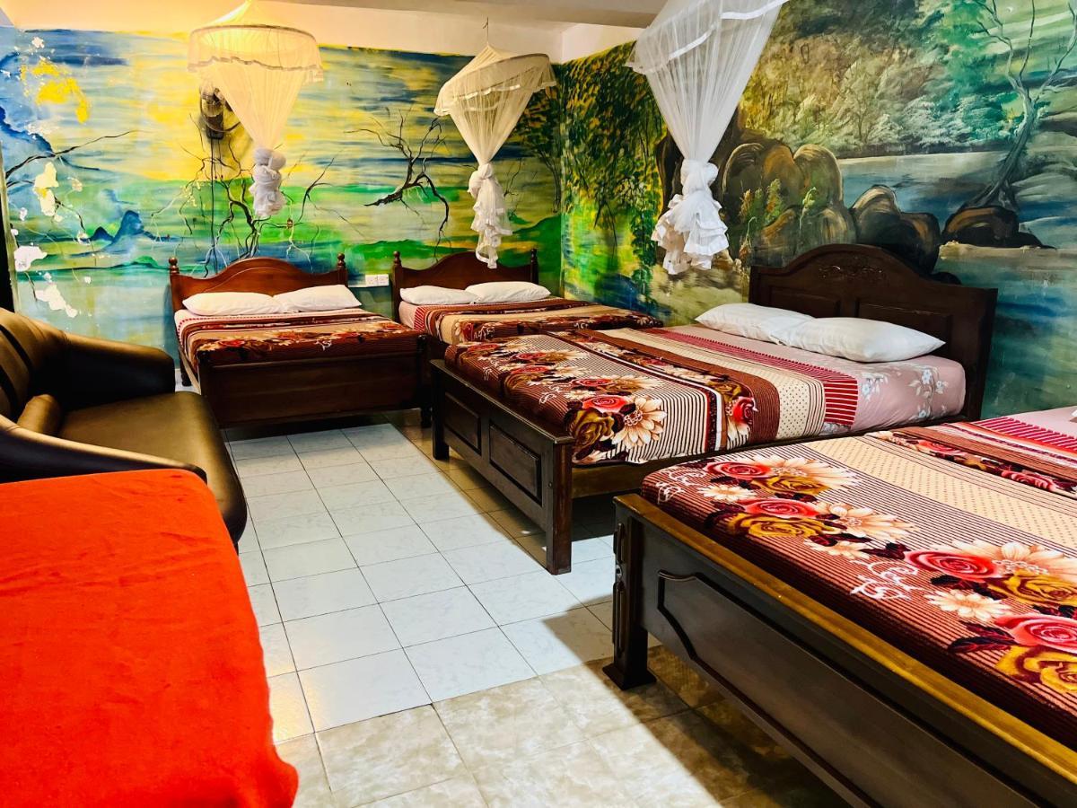 Hotel Grand Adamspeak Nallathanniya Esterno foto