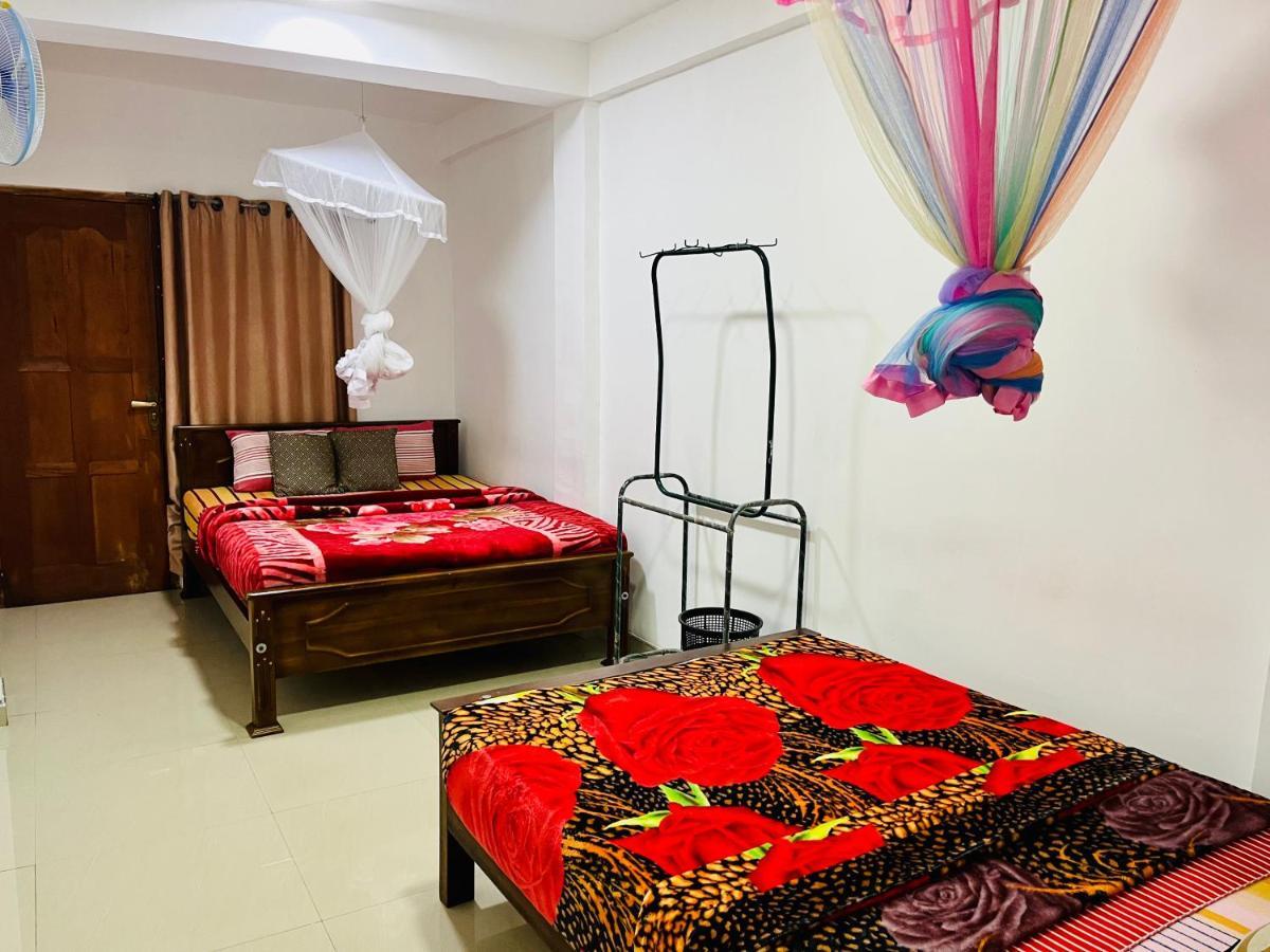 Hotel Grand Adamspeak Nallathanniya Esterno foto