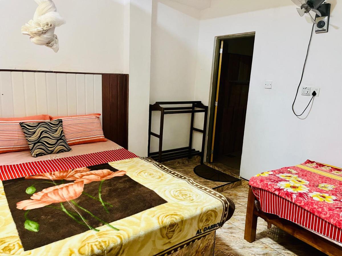 Hotel Grand Adamspeak Nallathanniya Esterno foto